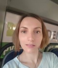 Rencontre Femme : Anna, 33 ans à Russe  Kolpino